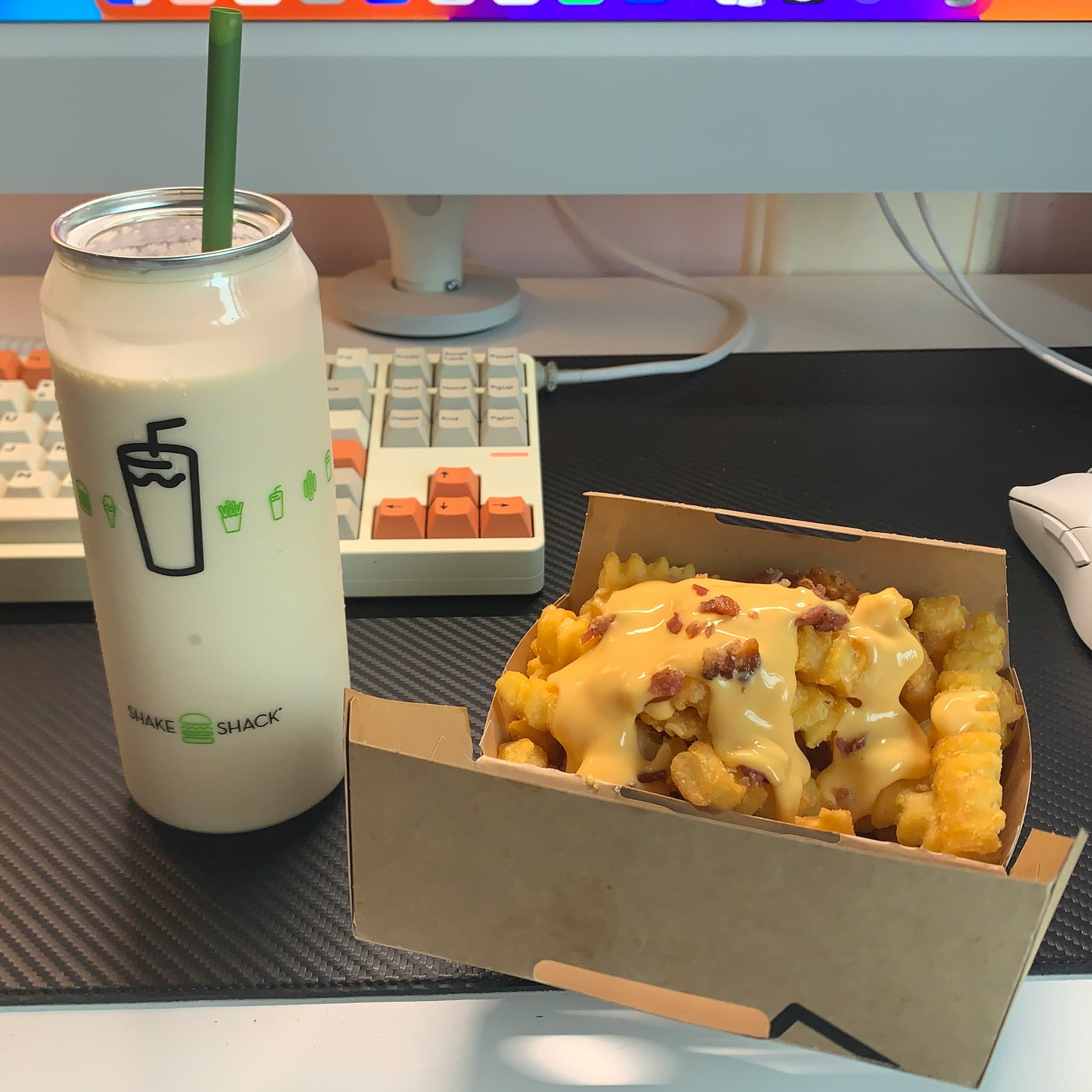 customer notification illustration